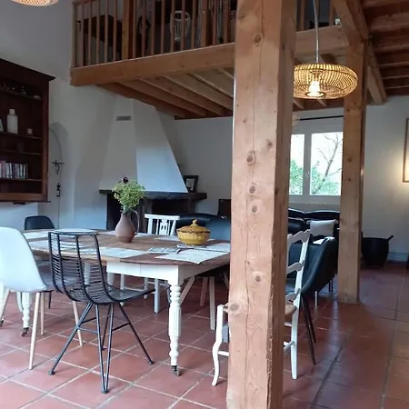 Holiday home Mas Dans La Garrigue, Piscine, Petanque, Ping Pong, Volley Ball *